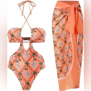 Women’s Moroccan Printed Swimsuit Cheeky Strappy Sarong NWOT Size Large Cover Up